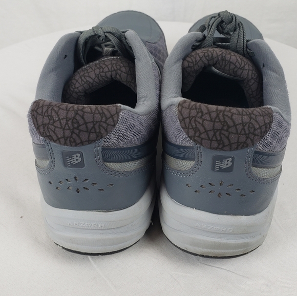 New Balance 847v2 Gray Leather Athletic Running Shoes Sz 8.5 - Picture 5 of 8